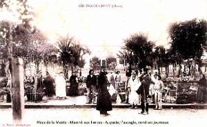 1697- Ain-Temouchent - Place de la Mairie - Le Marche aux herbes